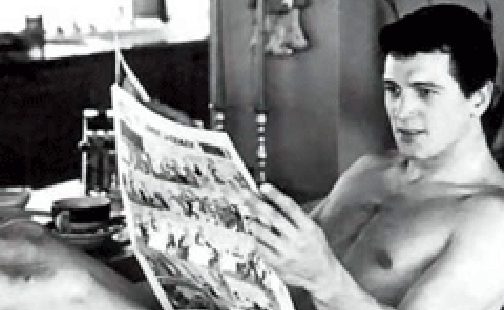 Rock Hudson reads comics